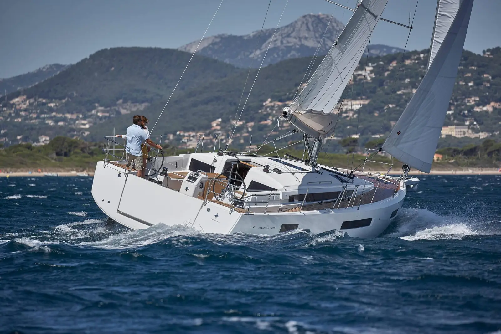 Uri, Jeanneau Sun Odyssey 440, under sail