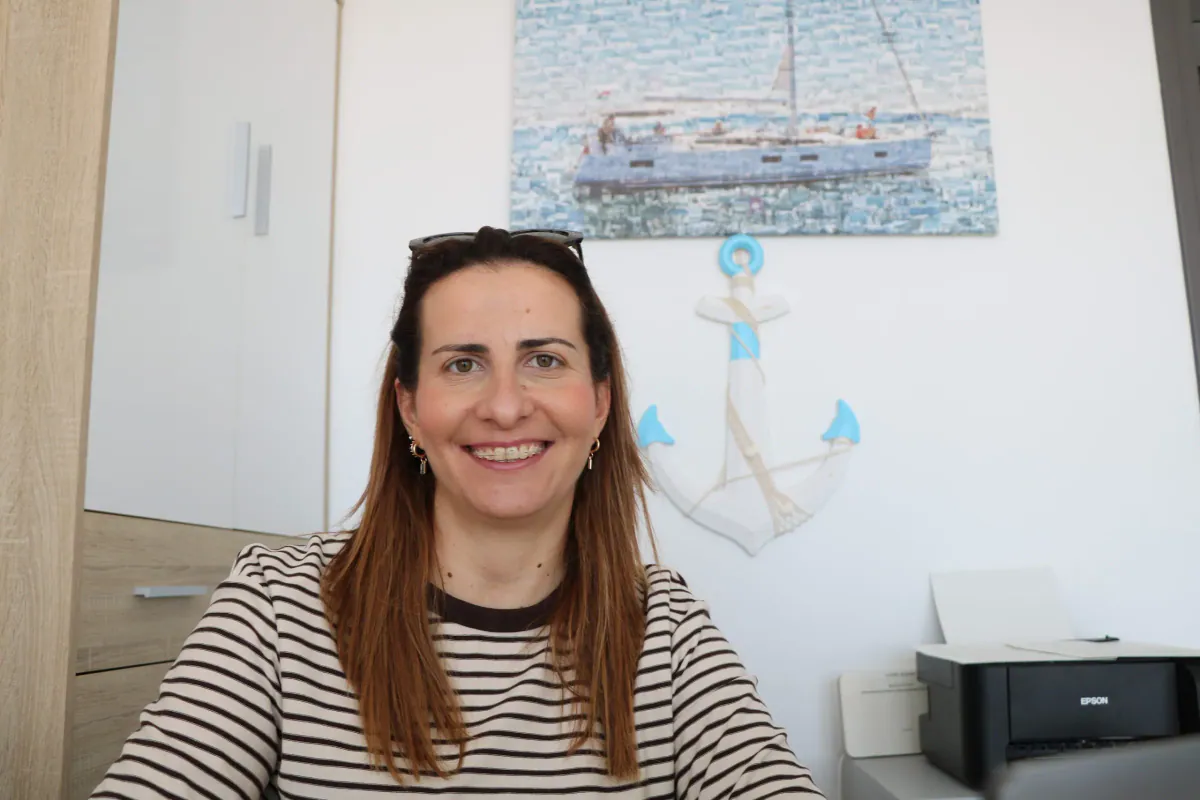 Kristina Šajtoš at the KEK Yachting office in Marina Pirovac